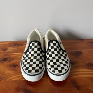 Kids Checkered Slip On Vans